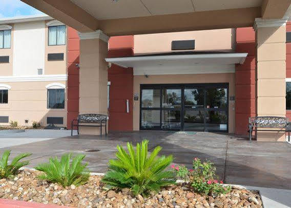 Microtel Inn & Suites Kenedy Exterior foto